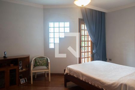 Quarto 1 suite de casa à venda com 3 quartos, 300m² em Carandiru, São Paulo
