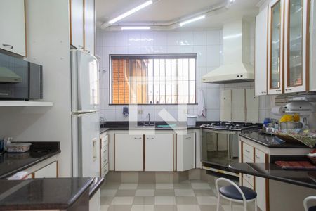 Casa à venda com 300m², 3 quartos e 6 vagasCozinha