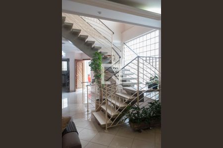 Sala de casa à venda com 3 quartos, 300m² em Carandiru, São Paulo