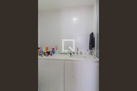 Apartamento para alugar com 70m², 2 quartos e 1 vagaBanheiro da Suíte