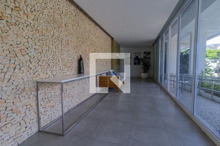 Apartamento para alugar com 70m², 2 quartos e 1 vagaHall