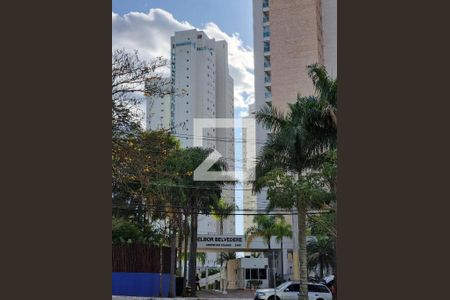 Apartamento para alugar com 190m², 3 quartos e 2 vagasFachada