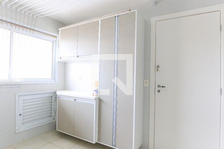 Apartamento para alugar com 190m², 3 quartos e 2 vagasLavanderia