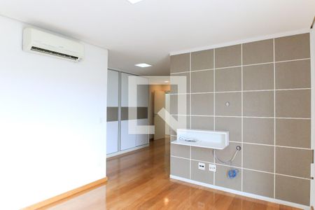 Apartamento para alugar com 190m², 3 quartos e 2 vagasSuíte