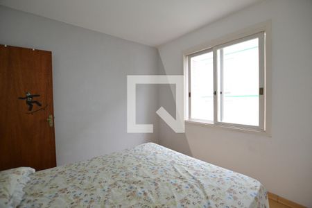 Quarto 1 de apartamento para alugar com 4 quartos, 82m² em Santa Tereza, Porto Alegre