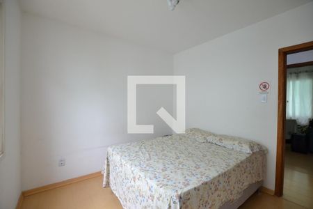 Quarto 1 de apartamento para alugar com 4 quartos, 82m² em Santa Tereza, Porto Alegre