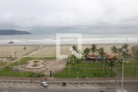 Vista da Sala de apartamento para alugar com 3 quartos, 90m² em Itararé, São Vicente