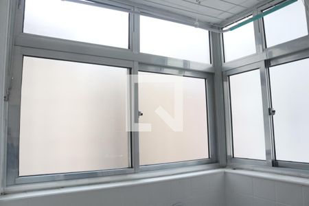 Apartamento para alugar com 90m², 3 quartos e 1 vagaÁrea de Serviço