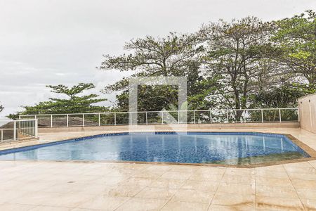 Apartamento para alugar com 60m², 2 quartos e 1 vagaÁrea comum - Piscina