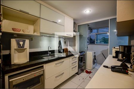 Apartamento à venda com 120m², 2 quartos e 1 vagaCozinha
