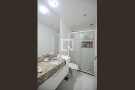 Apartamento à venda com 120m², 2 quartos e 1 vagaBanheiro da Suíte 1