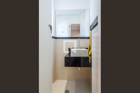 Lavabo de apartamento para alugar com 2 quartos, 106m² em Consolação, São Paulo