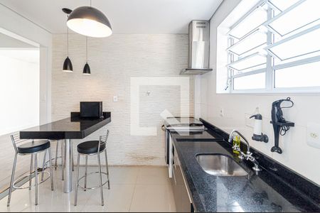 Apartamento à venda com 106m², 2 quartos e 1 vaga Apartamento à venda com 106m², 2 quartos e 1 vagaCozinha
