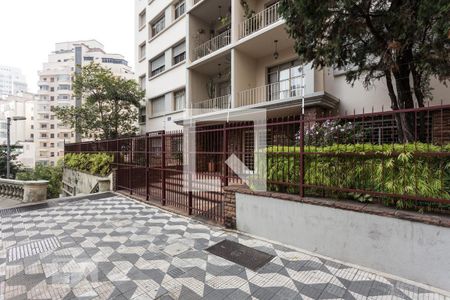 Apartamento à venda com 106m², 2 quartos e 1 vaga Apartamento à venda com 106m², 2 quartos e 1 vagaFachada