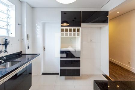 Apartamento à venda com 106m², 2 quartos e 1 vaga Apartamento à venda com 106m², 2 quartos e 1 vagaCozinha