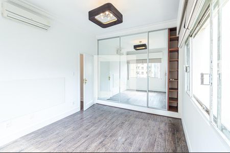 Apartamento à venda com 106m², 2 quartos e 1 vaga Apartamento à venda com 106m², 2 quartos e 1 vagaQuarto 1
