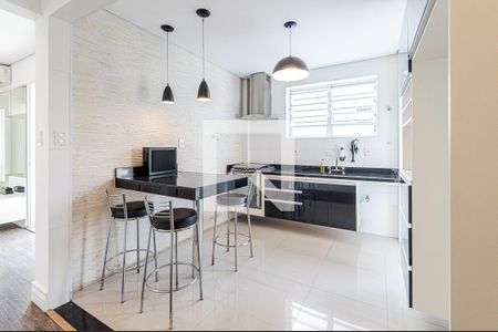 Apartamento à venda com 106m², 2 quartos e 1 vaga Apartamento à venda com 106m², 2 quartos e 1 vagaCozinha