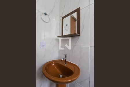 Banheiro de kitnet/studio para alugar com 1 quarto, 20m² em Sapopemba, São Paulo