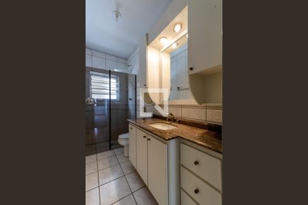 Casa à venda com 147m², 3 quartos e 2 vagas Casa à venda com 147m², 3 quartos e 2 vagasBanheiro