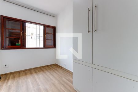 Casa à venda com 147m², 3 quartos e 2 vagas Casa à venda com 147m², 3 quartos e 2 vagasQuarto 2