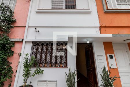 Casa para alugar com 110m², 2 quartos e 1 vagaFachada