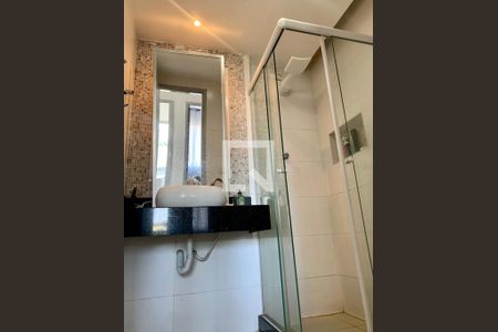 Apartamento à venda com 75m², 3 quartos e 1 vagaBanheiro Social