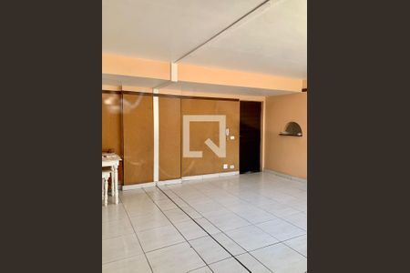 Apartamento à venda com 75m², 3 quartos e 1 vagaÁrea comum - Salão de festas