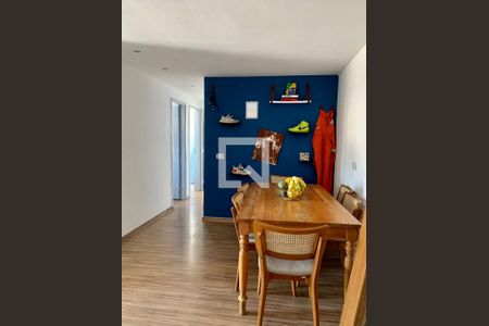 Apartamento à venda com 75m², 3 quartos e 1 vagaSala