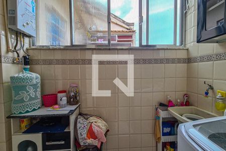 Apartamento à venda com 77m², 2 quartos e 1 vagaÁrea de Serviço