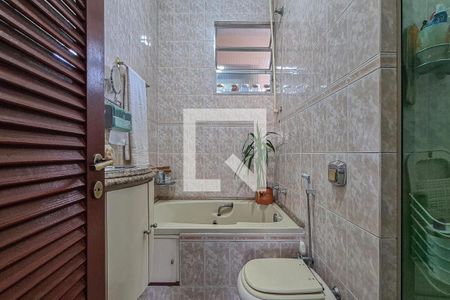 Apartamento à venda com 77m², 2 quartos e 1 vagaBanheiro