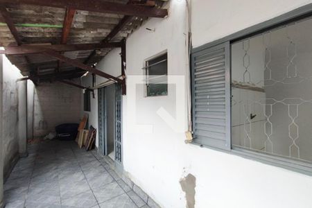Casa para alugar com 40m², 1 quarto e 1 vaga Casa para alugar com 40m², 1 quarto e 1 vagaQuintal