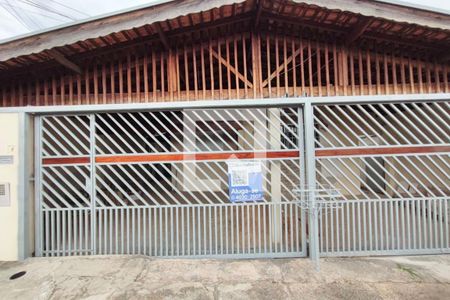Casa para alugar com 40m², 1 quarto e 1 vaga Casa para alugar com 40m², 1 quarto e 1 vagaFachada