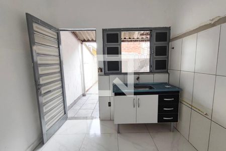 Casa para alugar com 40m², 1 quarto e 1 vaga Casa para alugar com 40m², 1 quarto e 1 vagaCozinha