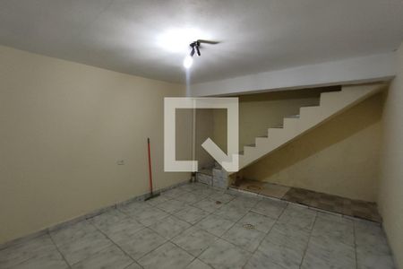 Casa para alugar com 70m², 1 quarto e sem vagaÁrea de Serviço
