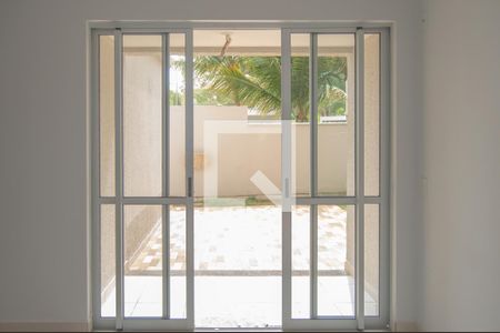 Detalhe Sala de apartamento para alugar com 2 quartos, 63m² em Setor Goiânia 2, Goiânia