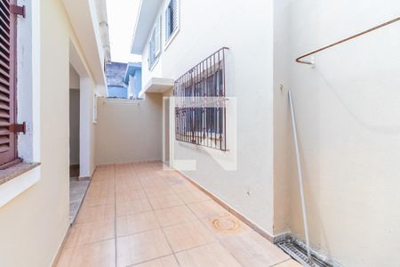 Casa à venda com 140m², 3 quartos e 2 vagas Casa à venda com 140m², 3 quartos e 2 vagasQuintal