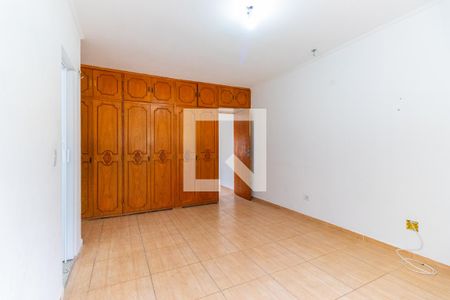 Casa à venda com 140m², 3 quartos e 2 vagas Casa à venda com 140m², 3 quartos e 2 vagasQuarto 3 - Suíte