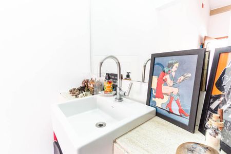 Casa à venda com 90m², 2 quartos e 2 vagasLavabo