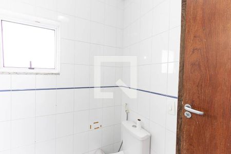 Casa à venda com 90m², 2 quartos e 2 vagasBanheiro 