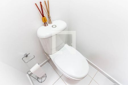 Casa à venda com 90m², 2 quartos e 2 vagasLavabo