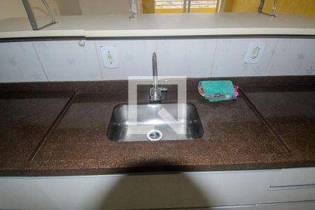 Apartamento à venda com 58m², 3 quartos e 1 vagaCozinha - Torneira