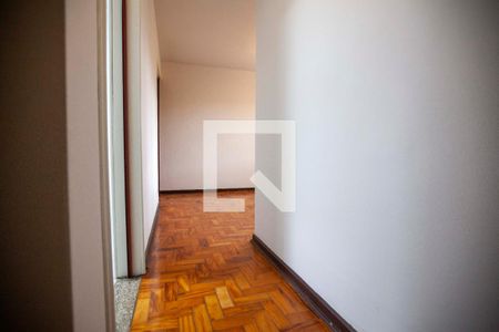 Corredor de entrada de apartamento para alugar com 2 quartos, 72m² em Vila Romana, São Paulo