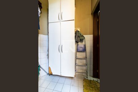 Casa à venda com 130m², 2 quartos e 2 vagas Casa à venda com 130m², 2 quartos e 2 vagasÁrea de Serviço