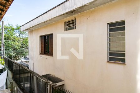 Casa à venda com 130m², 2 quartos e 2 vagas Casa à venda com 130m², 2 quartos e 2 vagasVista