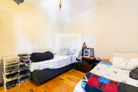 Casa à venda com 130m², 2 quartos e 2 vagas Casa à venda com 130m², 2 quartos e 2 vagasQuarto 2