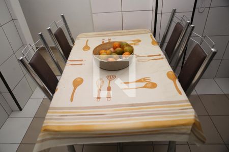 Apartamento para alugar com 85m², 2 quartos e 1 vagaDetalhe cozinha
