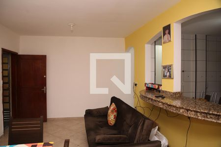 Sala de apartamento para alugar com 2 quartos, 85m² em Caiçara, Praia Grande