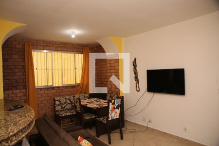 Apartamento para alugar com 85m², 2 quartos e 1 vagaSala