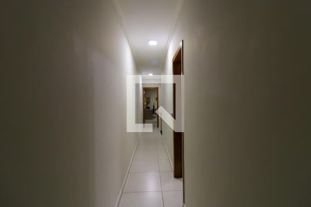 Corredor de casa para alugar com 3 quartos, 150m² em Jardim Monte Kemel, São Paulo