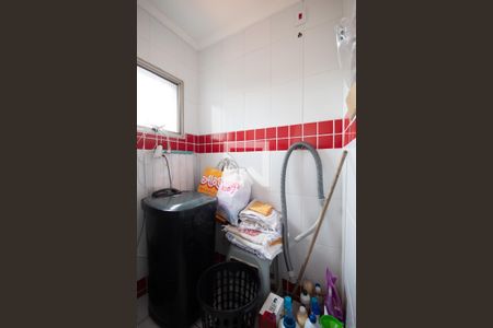 Apartamento à venda com 78m², 2 quartos e 1 vaga Apartamento à venda com 78m², 2 quartos e 1 vagaBanheiro de Serviço